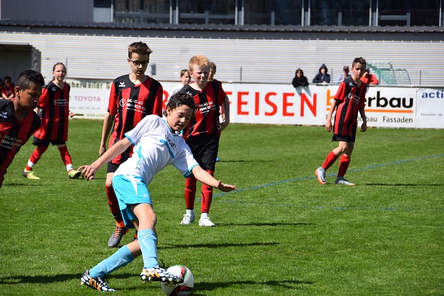 校园足球在 校园足球在